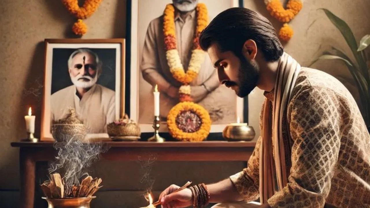 પિતૃ પક્ષ દરમિયાન, બ્રાહ્મણોને ભોજન કરાવવું જરૂરી છે. આ સમય દરમિયાન, બ્રાહ્મણોને સંપૂર્ણ આદર સાથે તમારા ઘરે આમંત્રણ આપો અને તેમનો આદર કરો અને તેમને ભોજન કરાવો અને દક્ષિણા આપો.