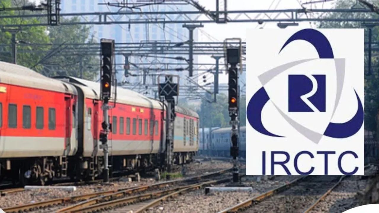 IRCTC ના નિયમો અનુસાર, તમે એક યુઝર આઈડીથી એક દિવસમાં વધુમાં વધુ 2 તત્કાલ ટિકિટ બુક કરી શકો છો. હવે એક PNR પર વધુમાં વધુ 4 ટિકિટ બુક કરી શકાય છે, તેથી તમે એક દિવસમાં વધુમાં વધુ 8 લોકો માટે તત્કાલ ટિકિટ બુક કરી શકો છો. જો તમને 5 લોકો માટે ટિકિટ જોઈતી હોય, તો તમારે બે અલગ અલગ ટિકિટ બુક કરવી પડશે.