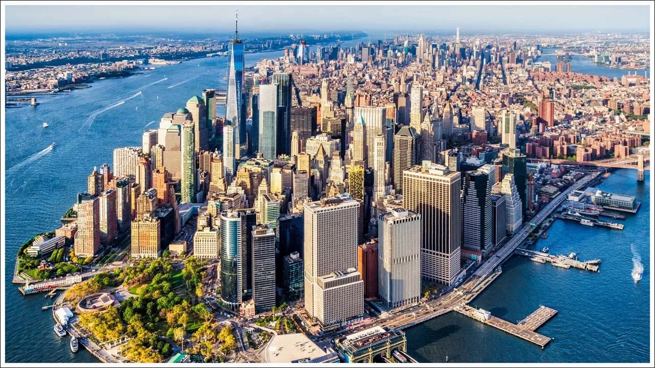 રિપોર્ટ અનુસાર, અમેરિકાના લોસ એન્જલસમાં વાર્ષિક વૃદ્ધિ દર 3.9 ટકા રહ્યો છે. આશ્ચર્યજનક વાત એ છે કે, યુએસ યાદીમાં 14માં સ્થાને છે. સિંગાપોરમાં વાર્ષિક વૃદ્ધિ 5.1 ટકા રહી છે અને તે 11માં સ્થાને છે. 