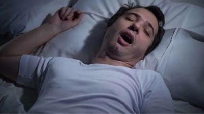 જ્યોતિષશાસ્ત્ર અનુસાર, જો કોઈ ગ્રહ કુંડળીમાં નબળો હોય, તો વ્યક્તિમાં ઘણા પ્રકારના લક્ષણો જોવા મળે છે. જ્યોતિષશાસ્ત્રમાં, સૂતી વખતે લાળ પડવી એ ચોક્કસ ગ્રહની નબળાઈનું લક્ષણ માનવામાં આવે છે.