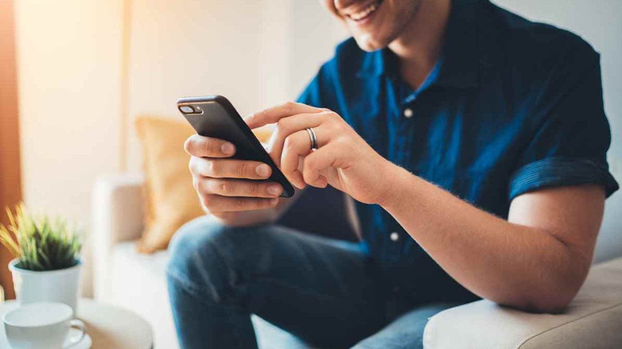 તેના પર ક્લિક કરો. આમ કરવાથી, તમે એક નવા પેજ પર પહોંચશો. તમારે નીચે સ્ક્રોલ કરવું પડશે. પછી Lost SIM પર ક્લિક કરો. હવે તમે SIM ખોવાયેલા લોગિન પેજ પર પહોંચી જશો.