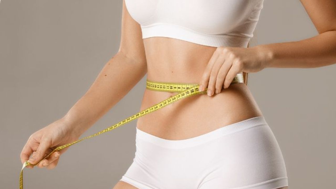 (Disclaimer: અહીં આપવામાં આવેલી માહિતી ફક્ત જાણકારી માટે જ છે. યોગ કરવા માટે પહેલા શરીર ફ્લેક્સિબલ હોવું જરુરી છે તેમજ કોઈ નિષ્ણાંતની સલાહ લઈને યોગ કરી શકાય.)