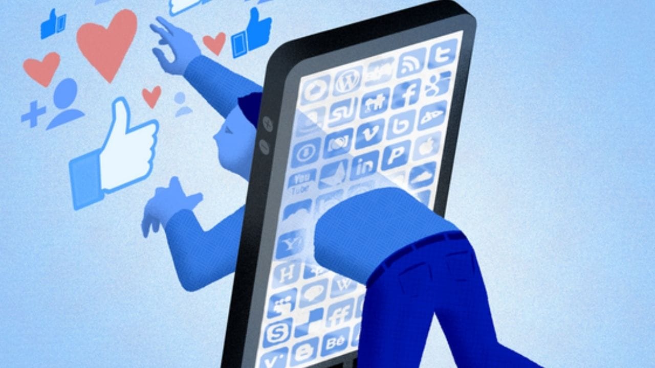 તો પ્રશ્ન એ છે કે આનો ઉકેલ શું છે?: ડૉ. એકે કહે છે કે સોશિયલ મીડિયાને સંપૂર્ણપણે છોડી દેવાની જરૂર નથી, પરંતુ તેનો સંતુલિત રીતે ઉપયોગ કરવો મહત્વપૂર્ણ છે. દિવસમાં સોશિયલ મીડિયા માટે એક નિશ્ચિત સમય રાખો. બિનજરૂરી સ્ક્રોલિંગ ટાળો અને સૂતા પહેલા ફોનનો ઉપયોગ કરવાની આદત છોડી દો. તમારા વાસ્તવિક જીવનમાં સંબંધોને સમય આપવો સૌથી મહત્વપૂર્ણ છે.