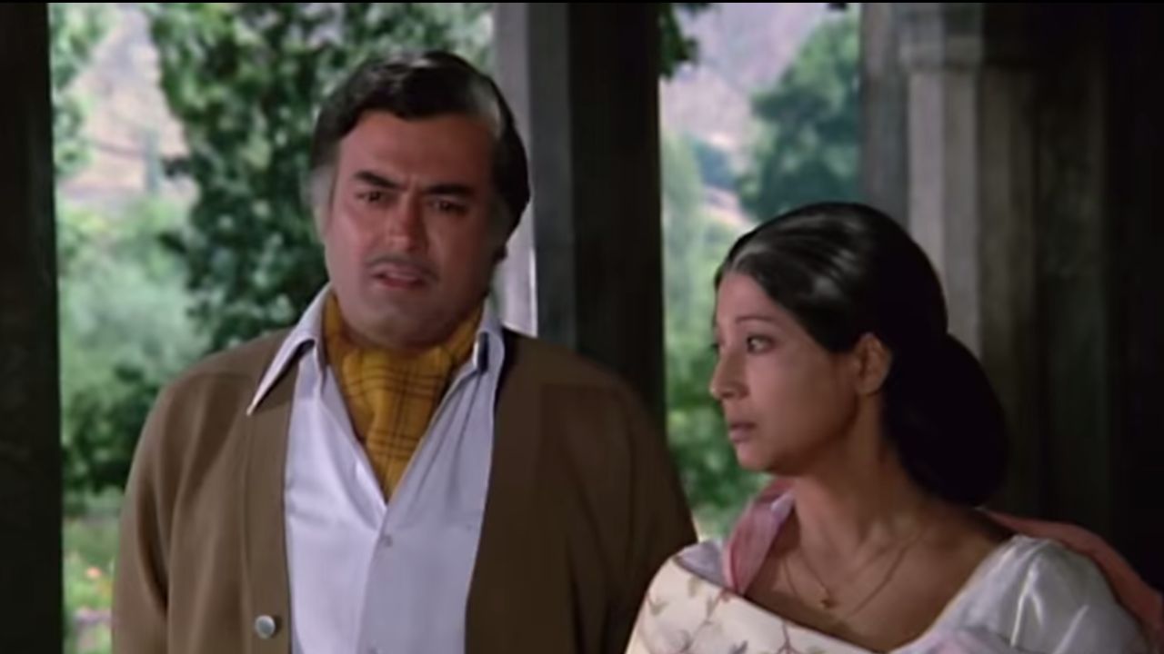 તેરે બીના જિંદગી સે: કિશોરના અસંખ્ય હિટ ગીતોની યાદીમાં બીજી એક નાટકીય એન્ટ્રી, 1975ના ‘આંધી’નું ‘તેરે બીના જિંદગી સે’, જેમાં કુમારનો અવાજ 4 મિનિટ પછી પણ સંભળાતો નથી. પરંતુ લતા મંગેશકર સાથેનું તેમનું યુગલગીત આ જોડીના સૌથી યાદગાર ગીતોમાંનું એક છે.