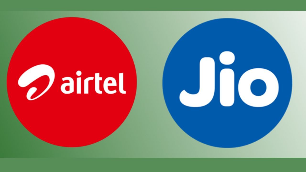 Jio અને Airtel: એરટેલ અને Jioનું સિમ રિચાર્જ વગર 90 દિવસ સુધી સક્રિય રહે છે. જ્યારે ઇનકમિંગ કોલ્સ થોડા અઠવાડિયાથી એક મહિનામાં બંધ થઈ શકે છે. એટલું જ નહીં, જો રિચાર્જ સમયસર ન થાય, તો તમારો નંબર બીજા યુઝરને પણ આપી શકાય છે. જોકે એરટેલ પણ તેના યુઝર્સને 15 દિવસનો ગ્રેસ પીરિયડ આપે છે, પરંતુ જો ગ્રેસ પીરિયડમાં પણ રિચાર્જ ન થાય, તો સિમ સંપૂર્ણપણે બંધ થઈ જાય છે.