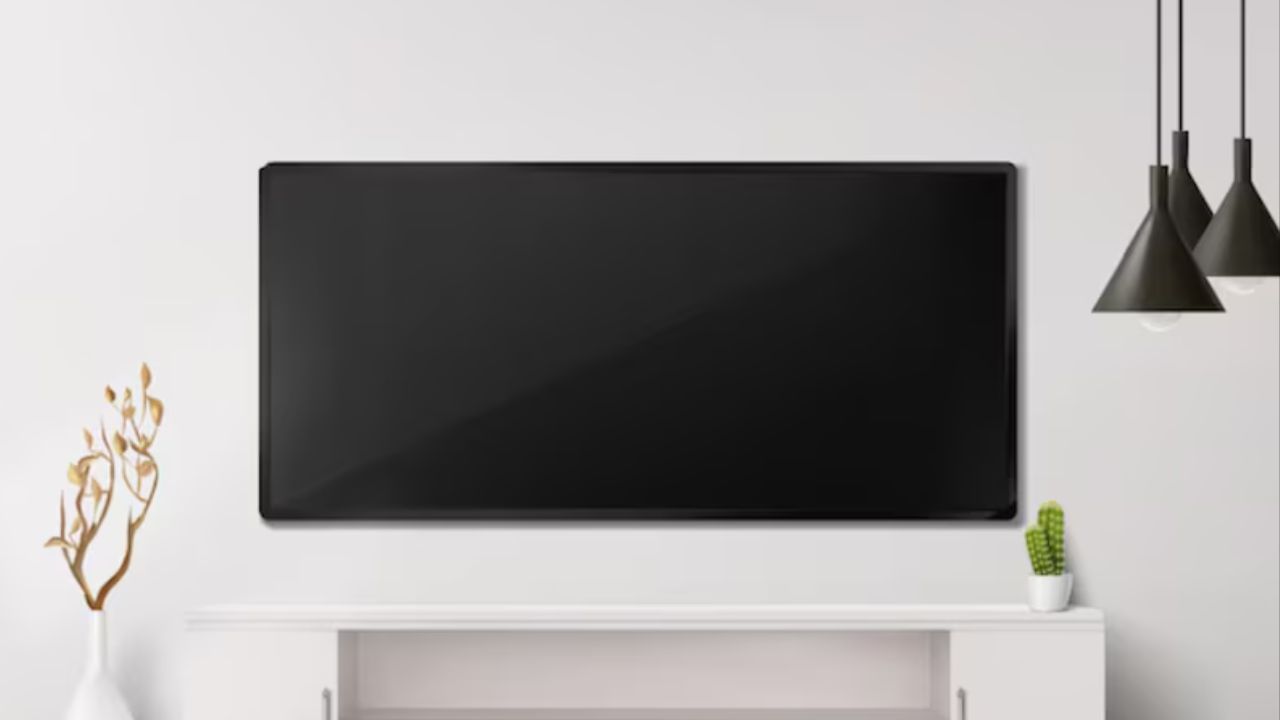 મજબૂત દિવાલ: ટીવી ઇન્સ્ટોલ કરવા માટે હંમેશા મજબૂત અને ટકાઉ દિવાલ પસંદ કરો જેથી તે લાંબા સમય સુધી સુરક્ષિત રહે અને પડવાની શક્યતા પણ ના રહે.