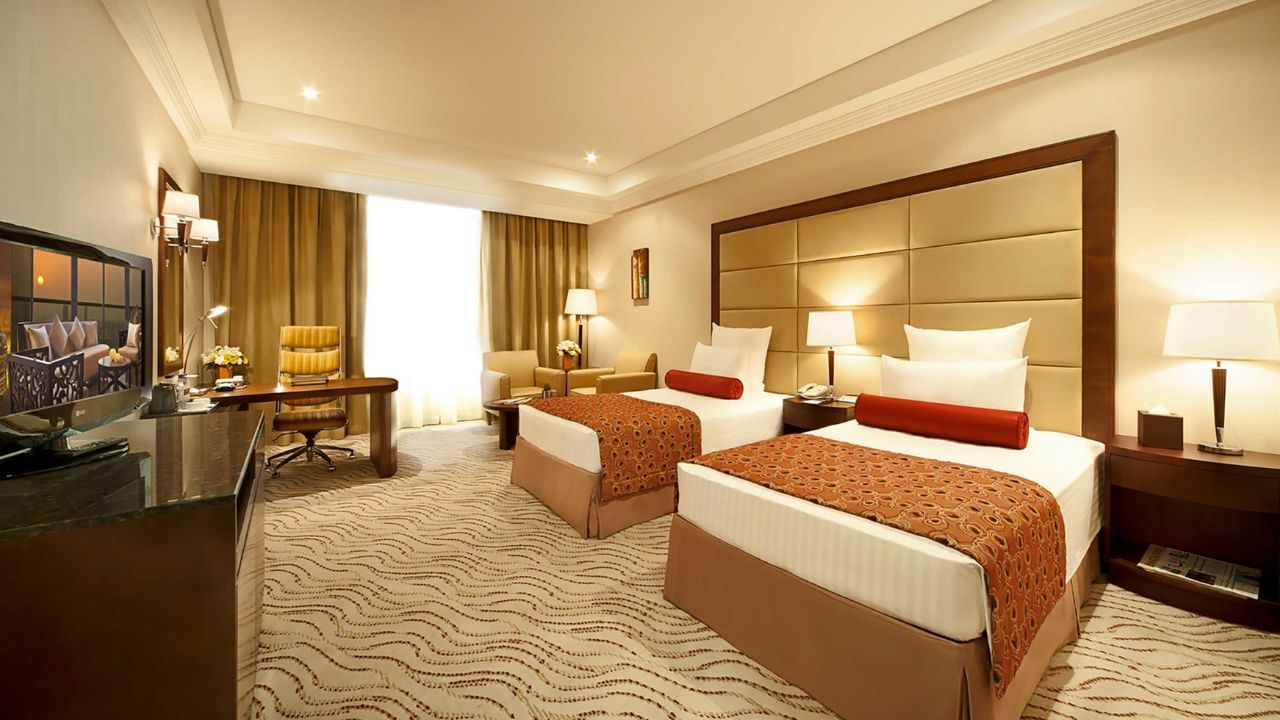 unmarried couples hotel booking guide