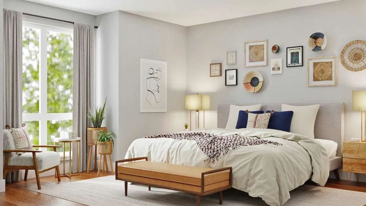 વાસ્તુશાસ્ત્ર અનુસાર, અપરિણીત યુવાનોએ ઘરની દક્ષિણ-પશ્ચિમ અથવા ઉત્તર-પશ્ચિમ દિશામાં તેમનો બેડરૂમ રાખવો જોઈએ. વાસ્તુમાં આને શુભ માનવામાં આવે છે. બેડરૂમમાં આછો ગુલાબી, ક્રીમ અથવા આછો પીચ રંગ અપનાવો, કારણ કે આ રંગો સંબંધોમાં પ્રેમ અને એકતા વધારે છે. 