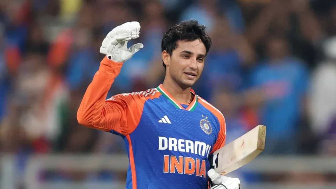 IND vs PAK : અભિષેક શર્મા પાકિસ્તાની બોલરનો તોડશે ઘમંડ! એક વર્ષ પહેલા થયો હતો વિવાદ