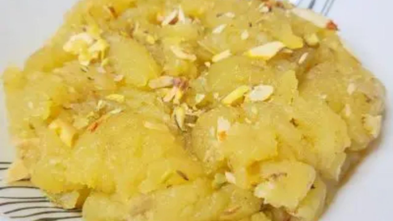 Aloo halwa (6)