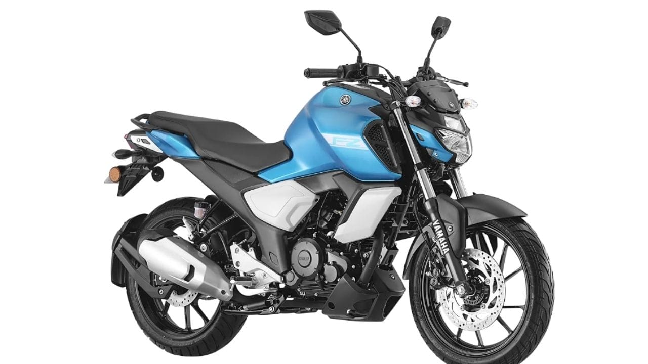 Honda Shine, Yamaha FZ, TVS Apache અને Bajaj Pulsar જેવા બેસ્ટ સેલર સહિત  350cc સુધીના ટુ-વ્હીલરને પણ ટેકસનો ફાયદો  થશે.1 લાખ રૂપિયાની બાઇક પર 10 ટકા ડિસ્કાઉન્ટ મળશે, એટલે કે 10,000 રૂપિયા સુધીનો ઘટાડો, જે સામાન્ય માણસ માટે મોટી રાહત છે.