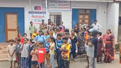 Breaking News : ભરૂચમાં નગરપાલિકા સંચાલિત બે શાળા બંધ કરતા વાલીઓમાં ભારે રોષ,જુઓ Video Breaking News : ભરૂચમાં નગરપાલિકા સંચાલિત બે શાળા બંધ કરતા વાલીઓમાં ભારે રોષ,જુઓ Video