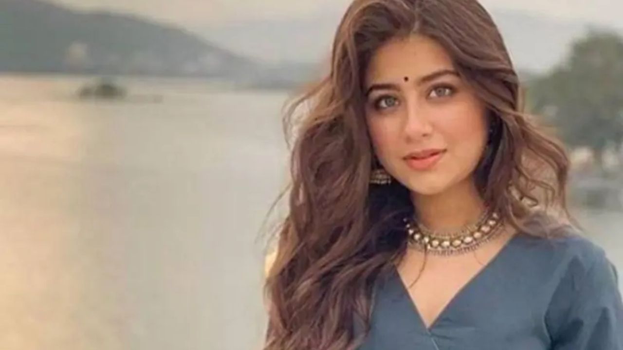 ભાટિયા અટક ભારતીય ઇતિહાસ અને સંસ્કૃતિનો એક મહત્વપૂર્ણ ભાગ છે, જે ભટ્ટી રાજપૂતોની વાર્તા કહે છે, તેમના યોદ્ધા વારસાથી લઈને તેમના આધુનિક વ્યાપારી અને વ્યાવસાયિક સમૃદ્ધિ સુધી. આ સમુદાય પરંપરાઓ, કુળ પ્રણાલીઓ અને સામાજિક સંગઠન દ્વારા પોતાની ઓળખ જાળવી રાખે છે. પછી ભલે તે કચ્છના વેપારીઓ હોય, પંજાબના શીખ ભાટિયા હોય કે વિદેશમાં વસતા હોય, ભાટિયા સમુદાયે દરેક ક્ષેત્રમાં પોતાની છાપ છોડી છે.(નોધ :પબ્લિક ડોમેનમાં ઉપલબ્ધ માહિતી અનુસાર આ સ્ટોરી ફાઈલ કરવામાં આવી છે.)