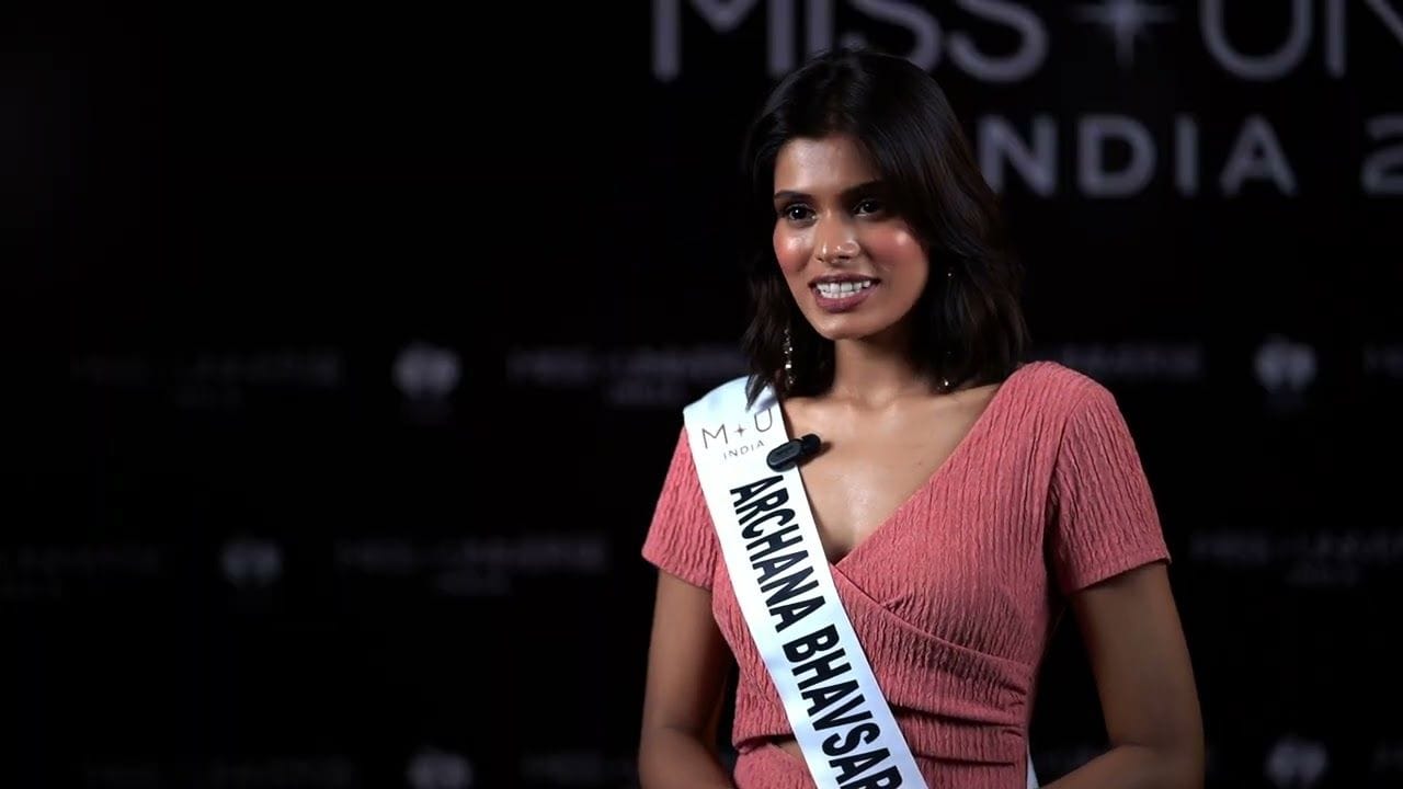 ભાવસાર સમાજે ધર્મપ્રતિ વિશ્વાસ અને સંસ્કૃતિના જતન માટે ખાસ ઓળખ બનાવી. તેઓ મંદિરો, ધાર્મિક સંસ્થાઓ અને સામાજિક પ્રવૃત્તિઓમાં સક્રિય રહ્યા છે. શિક્ષણ અને પરોપકાર પણ સમાજના મુખ્ય આધારસ્તંભ રહ્યા છે.