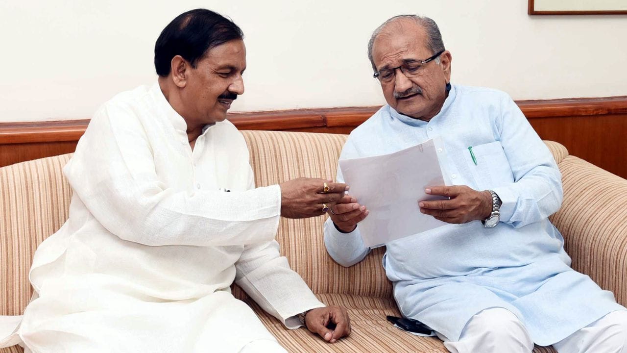 ચુડાસમા રાજવંશ એક પ્રાચીન રાજપૂત રાજવંશ છે, જે મુખ્યત્વે ગુજરાતના સૌરાષ્ટ્ર ક્ષેત્રમાં તેની શક્તિ અને શાસન માટે જાણીતો હતો. આ રાજવંશનો ઇતિહાસ મધ્યયુગીન ભારત સાથે સંકળાયેલો છે, અને તે ગુજરાતના ઇતિહાસમાં મહત્વપૂર્ણ સ્થાન ધરાવે છે.