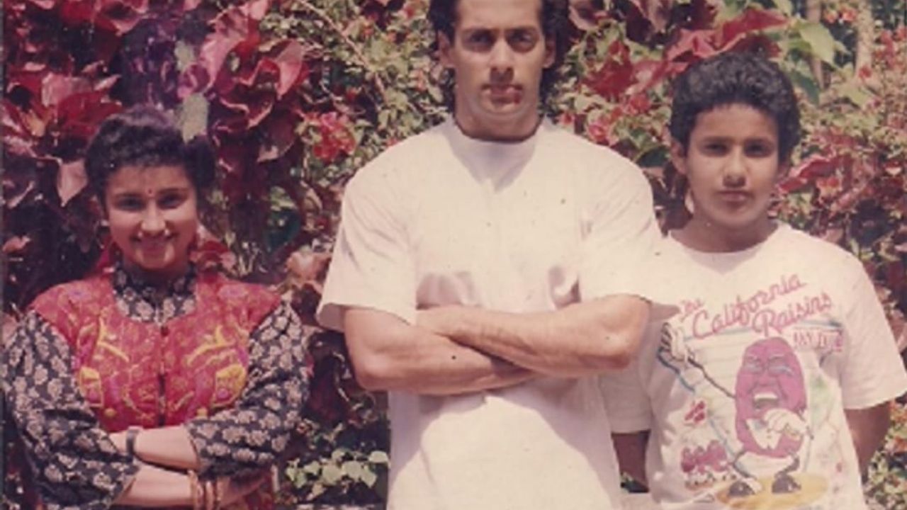 દિવ્યા દત્તાનો જન્મ 25 સપ્ટેમ્બર 1977 રોજ  લુધિયાણામાં થયો છે. તે એક ભારતીય અભિનેત્રી છે. દિવ્યા દત્તા હિન્દી અને પંજાબી સિનેમામાં કામ માટે જાણીતી છે, અને રાષ્ટ્રીય ફિલ્મ પુરસ્કાર અને ફિલ્મફેર OTT પુરસ્કાર સહિત એવોર્ડ જીતી ચૂકી છે.