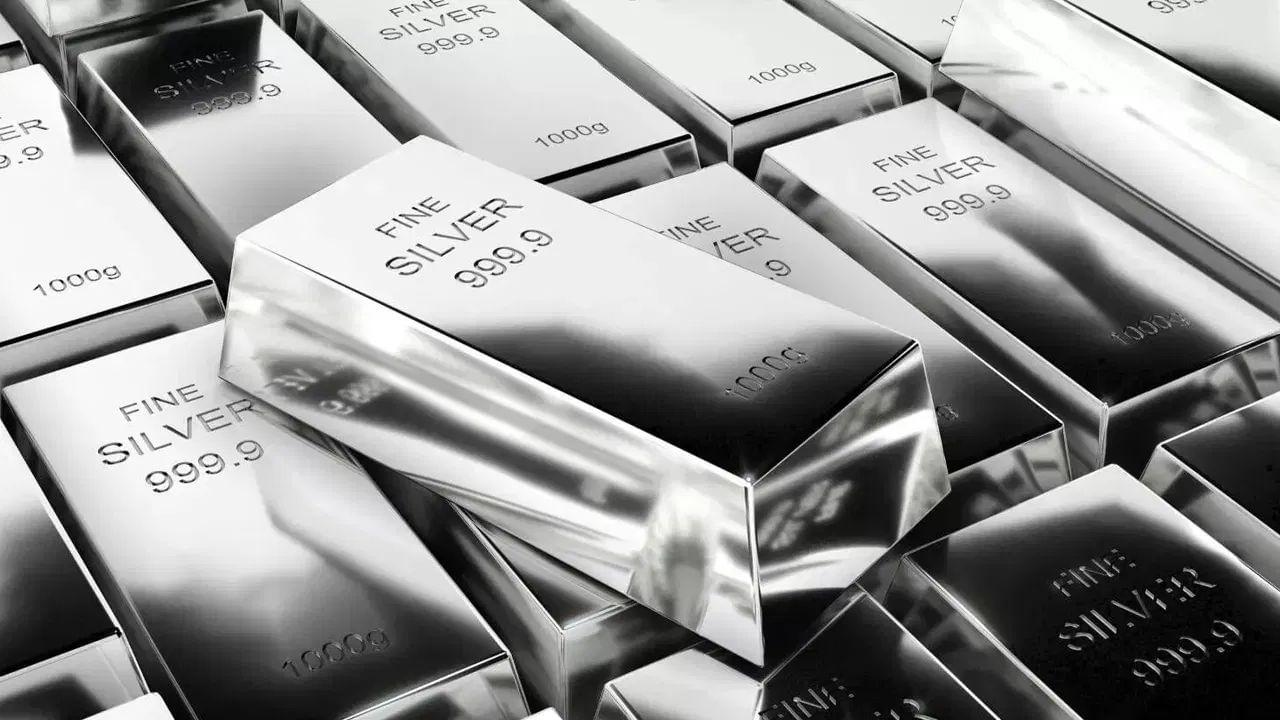 Getty Images Silver (1)