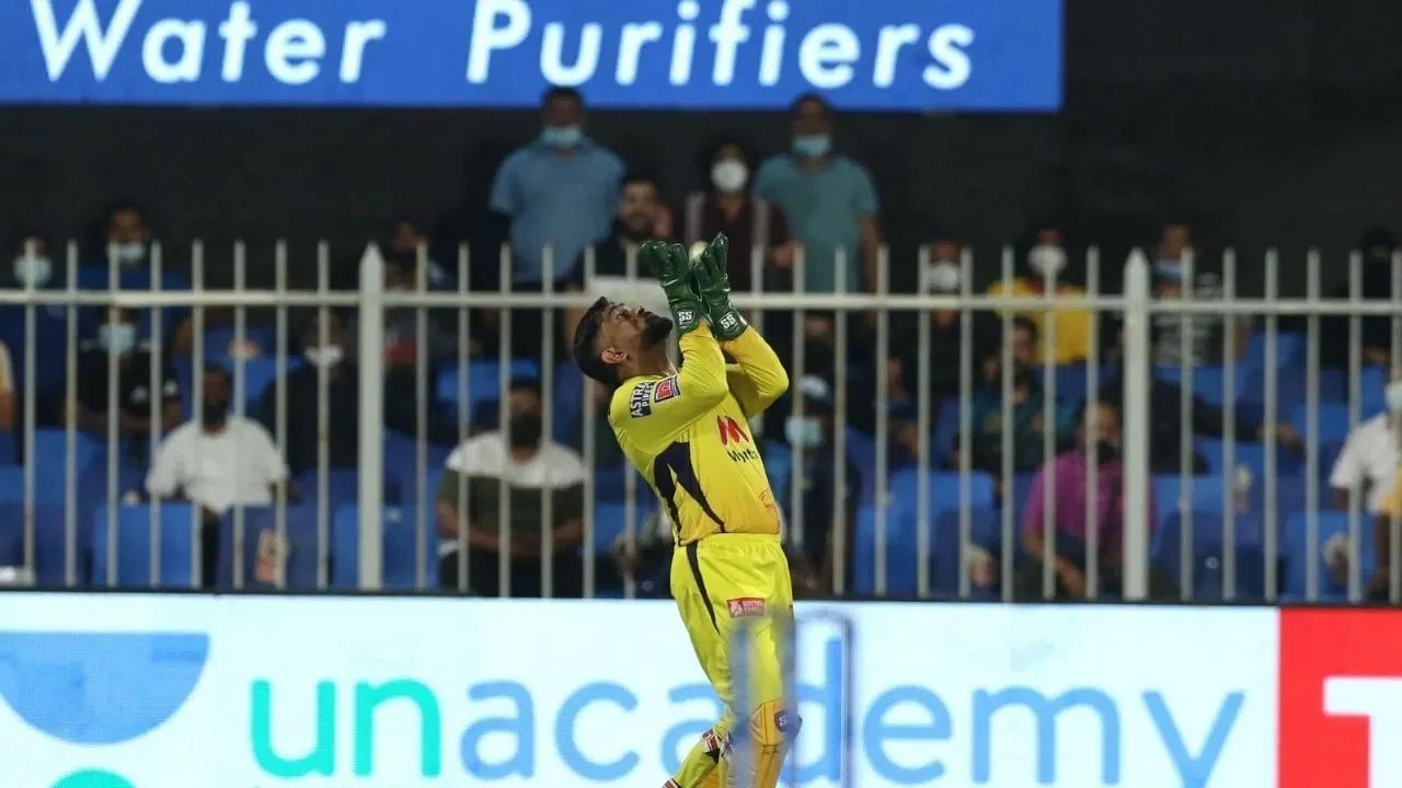 જો બોલ નોબોલ હોય, કે સીધો બેટ્સમેનના શરીરને વાગે (બેટને નહીં), અથવા ફિલ્ડર બાઉન્ડ્રી બહાર હોય ત્યારે બોલ પકડે — તો કેચ માન્ય નહીં ગણાય.