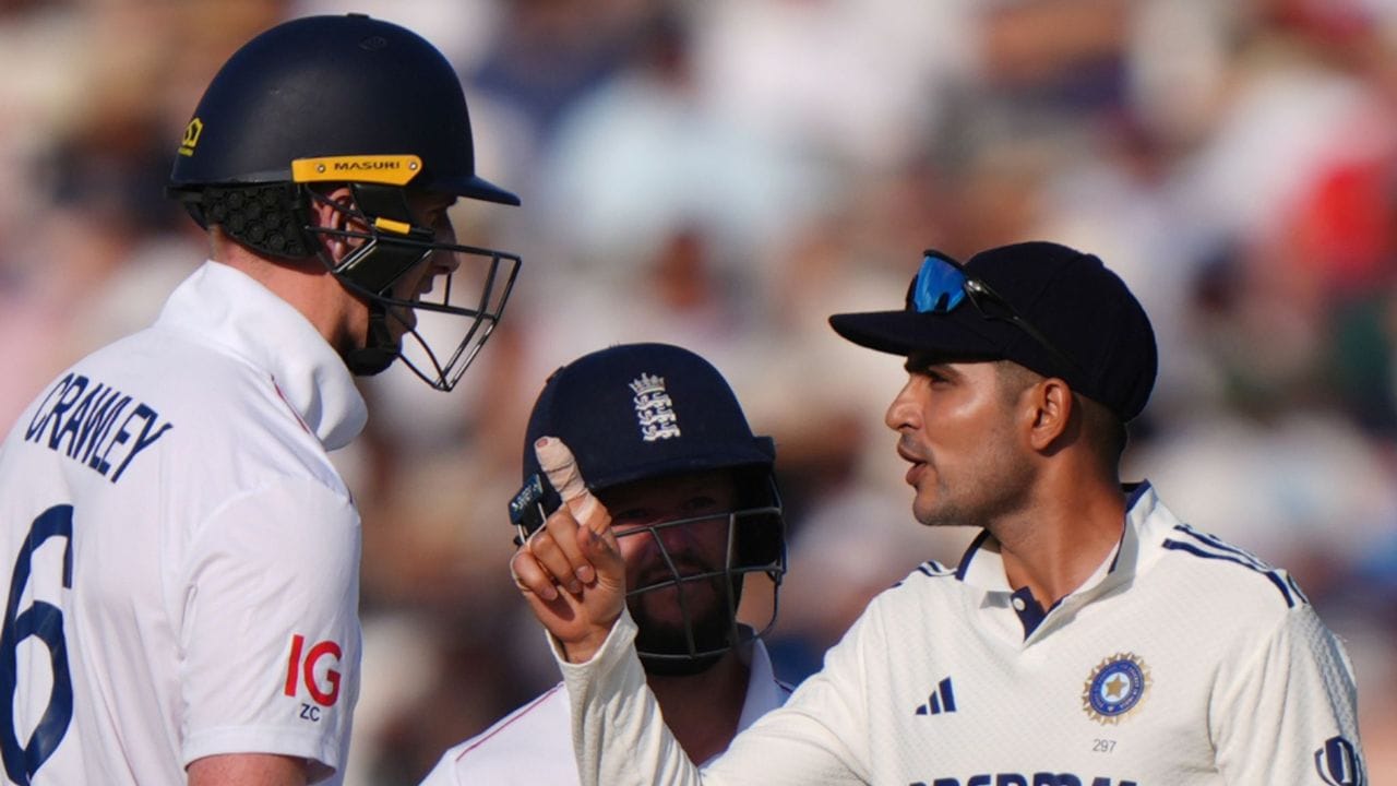 ICC નિયમ નંબર 42 અનુસાર ખેલાડીઓના વર્તન માટે સ્પષ્ટ નિયમો બનાવવામાં આવ્યા છે.