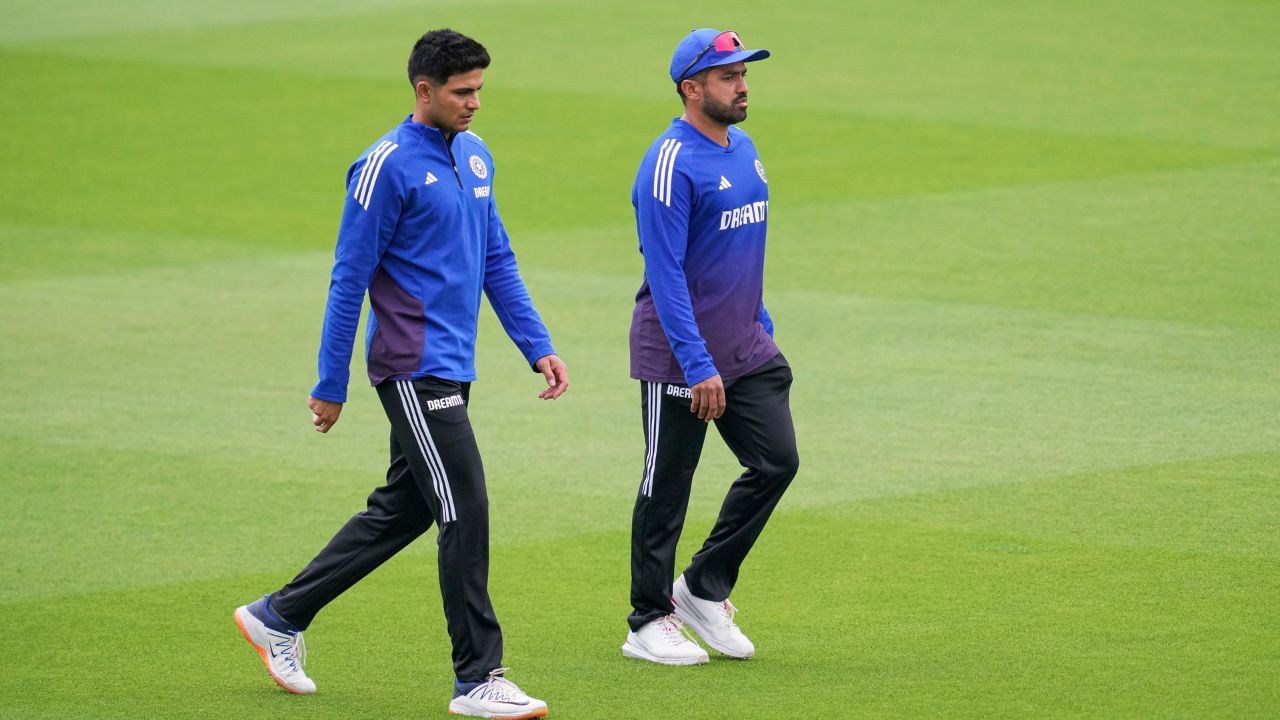 ભારત અને વેસ્ટઈન્ડિઝ વચ્ચે સીરિઝી પહેલી મેચ અમદાવાદના નરેન્દ્ર મોદી ક્રિકેટ સ્ટેડિયમમાં રમાશે. બીજી ટેસ્ટ મેચ દિલ્હીના અરુણ જેટલી ક્રિકેટ સ્ટેડિયમમાં રમાશે. ભારત અને વેસ્ટ ઈન્ડિઝ વચ્ચે 2 ટેસ્ટ મેચ સીરિઝનું પ્રસારણ સ્ટાર નેટવર્ક પર કરવામાં આવશે. સ્ટાર સ્પોર્ટસની અલગ અલગ ભાષામાં આ ટેસ્ટ સીરિઝનું લાઈવ ટેલિકાસ્ટ જોઈ શકો છો.