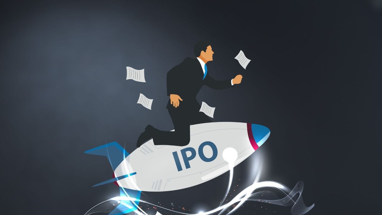 આ ઉપરાંત, કોરોના રેમેડીઝ, પેસ ડિજિટેક, મૌરી ટેક અને પ્રાયોરિટી જ્વેલ્સ જેવી કંપનીઓને પણ IPO માટે મંજૂરી મળી ગઈ છે. આમાંની કેટલીક કંપનીઓ 900 કરોડ રૂપિયાથી 1500 કરોડ રૂપિયા એકત્ર કરવાનું લક્ષ્ય રાખી રહી છે. (નોંધ: અહીં આપેલી માહિતી માત્ર જાણકારીના હેતુથી આપવામાં આવી છે, અત્રે એ ઉલ્લેખ કરવો જરૂરી છે કે બજારમાં રોકાણ બજારના જોખમોને આધીન છે. આથી રોકાણ કરતા પહેલા હંમેશા નિષ્ણાતની સલાહ લો.)