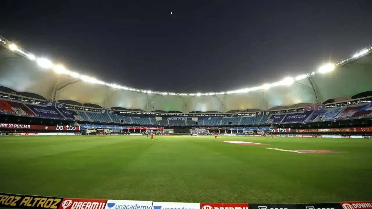 ભારત અને પાકિસ્તાન વચ્ચે આ મહામુકાબલો દુબઈ ઈન્ટરનેશનલ સ્ટેડિયમમાં જ રમાશે.