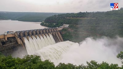 Banaskantha : બનાસકાંઠાની જીવાદોરી સમાન દાંતીવાડા ડેમ 90 ટકા ભરાયો, તંત્ર દ્વારા રેડ સિગ્નલ જાહેર કરાયું, જુઓ Video Banaskantha : બનાસકાંઠાની જીવાદોરી સમાન દાંતીવાડા ડેમ 90 ટકા ભરાયો, તંત્ર દ્વારા રેડ સિગ્નલ જાહેર કરાયું, જુઓ Video