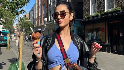 ટીમ ઈન્ડિયાનો ઓપનર અભિષેક શર્મા 25 વર્ષનો થઈ ગયો છે. આ ખેલાડી વિશ્વનો નંબર-1 T20 બેટ્સમેન છે. તેની બેટિંગ આખી દુનિયામાં ફેમસ છે અને તેના કરોડો ચાહકો છે. આ ચાહકોમાંથી એક છે લૈલા ફૈઝલ, જે અભિષેક શર્માની રૂમર્ડ ગર્લફ્રેન્ડ છે.