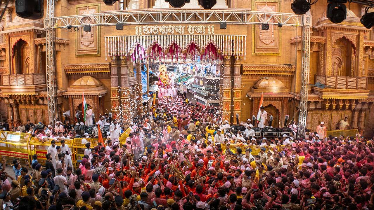 Lalbaugcha Raja 2_1_11zon