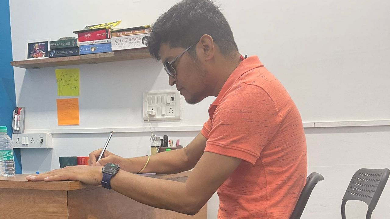 લકી બિષ્ટને 2009માં ભારતના શ્રેષ્ઠ NSG કમાન્ડો માટેનો એવોર્ડ મળ્યો હતો.