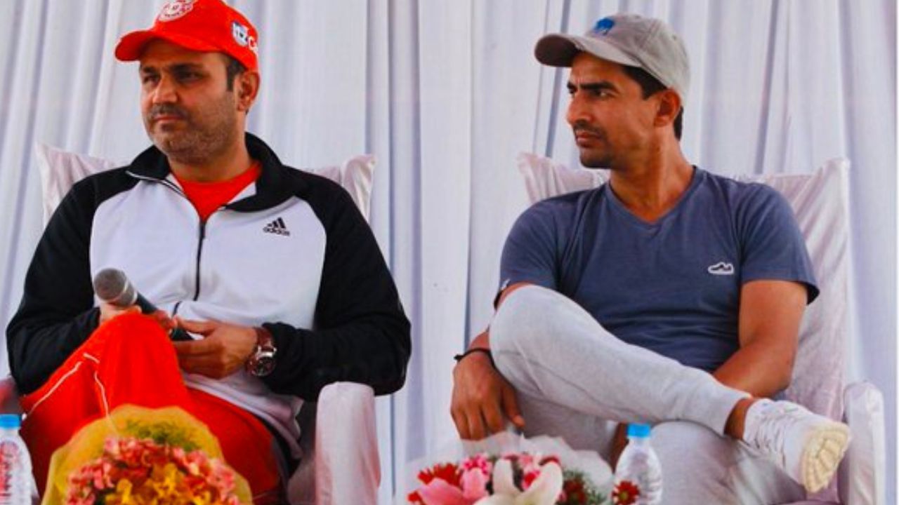 તમને જણાવી દઈએ કે,બીસીસીઆઈના ઈતિહાસમાં પહેલી વખત એવું થયું છે કે, જ્યારે કોઈ અનકૈપ્ડ ખેલાડી દુનિયાનો સૌથી પૈસાદાર ક્રિકેટ બોર્ડનો અધ્યક્ષ બન્યો છે. મિથુન મન્હાસ ભૂતપૂર્વ ક્રિકેટર છે જે સપ્ટેમ્બર 2025થી ભારતીય ક્રિકેટ કંટ્રોલ બોર્ડના અધ્યક્ષ તરીકે સેવા આપી રહ્યા છે.