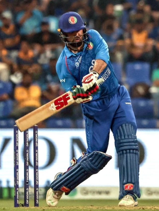 છેલ્લી ઓવરમાં પાંચ સિક્સર ફટકારીને આ ખેલાડીએ રચ્યો ઈતિહાસ