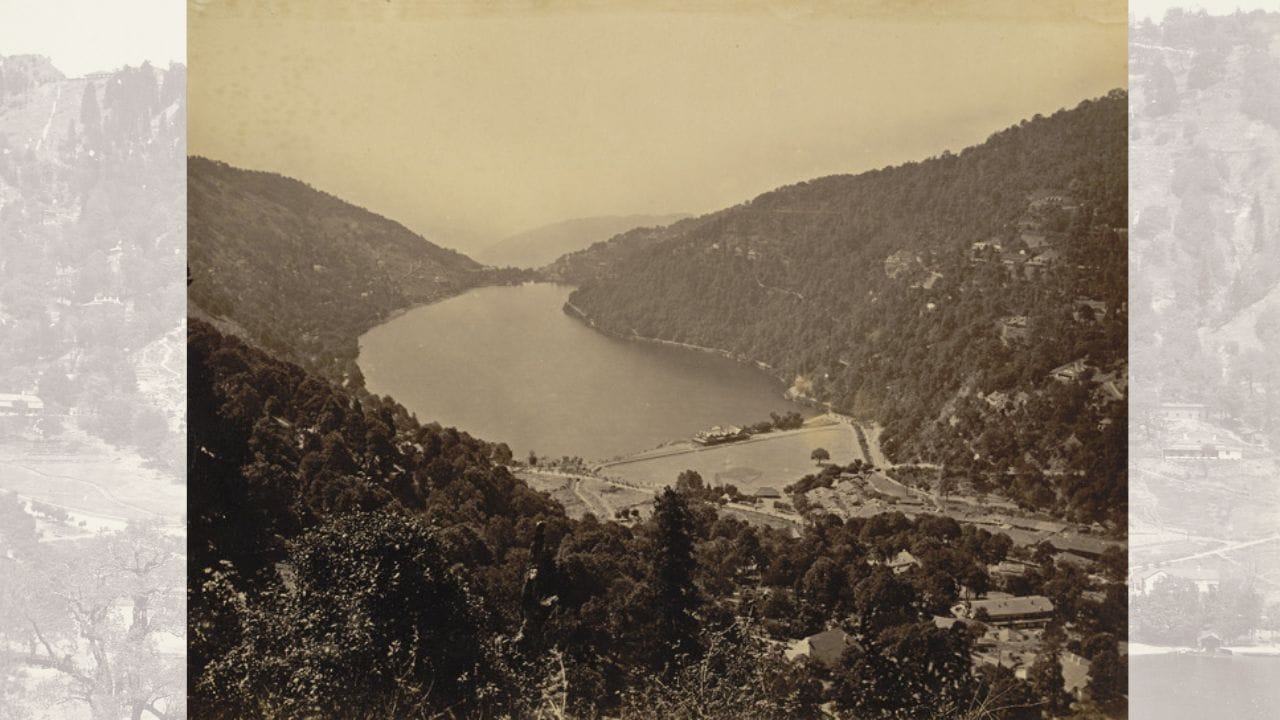 ભારતીય પુરાણોમાં પણ નૈનિતાલનો ઉલ્લેખ જોવા મળે છે. કહેવાય છે કે સ્કંધ પુરાણના માનખંડમાં આ તળાવનું વર્ણન “ત્રિ-ઋષિ-સરોવર” તરીકે કરવામાં આવ્યું છે. માન્યતા મુજબ અત્રિ, પુલસ્ત્ય અને પુલાહ નામના ત્રણ ઋષિઓ અહીં આવ્યા હતા. અહીં પાણી ન હોવાથી તેમણે એક મોટો ખાડો ખોદ્યો અને તેને તિબેટમાં આવેલા પવિત્ર માન સરોવરથી લાવવામાં આવેલા જળથી ભર્યો. લોક માન્યતા મુજબ નૈનિતાલના તળાવમાં સ્નાન કરવું  તે માન સરોવરમાં સ્નાન કરવાના સમાન પુણ્ય ફળ આપે છે. (Credits: - Wikipedia)