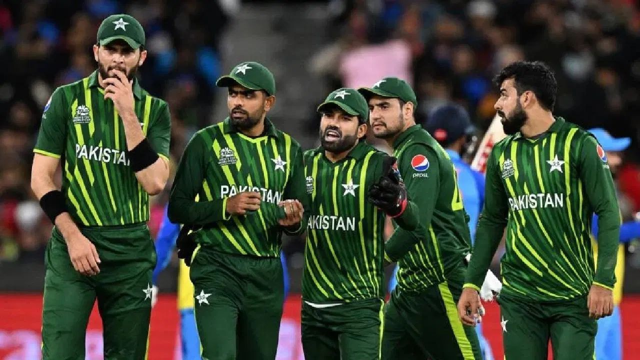 પાકિસ્તાને એશિયા કપમાં જ ભારત સામે છેલ્લી T20 મેચ જીતી હતી. વર્ષ 2022માં યોજાયેલી આ મેચમાં તેણે ભારતને 5 વિકેટથી હરાવ્યું હતું. પરંતુ તે પછી યોજાયેલી બે મેચમાં ટીમ ઈન્ડિયાએ પાકિસ્તાનને હરાવ્યું હતું.