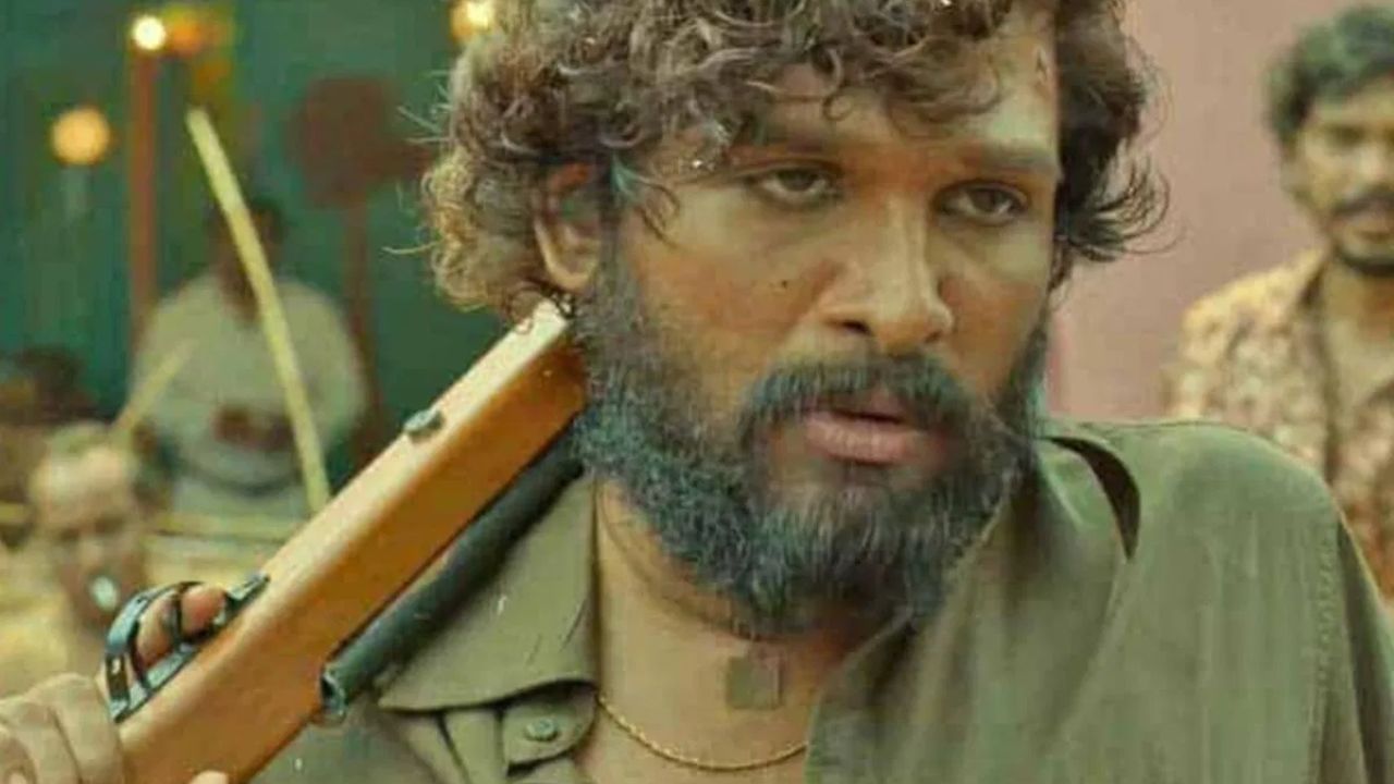 આ ફિલ્મ પ્રખ્યાત ફિલ્મ નિર્માતા સુકુમારના નિર્દેશનમાં બનાવવામાં આવી છે. હવે લોકો ફિલ્મના ત્રીજા હપ્તાની આતુરતાથી રાહ જોઈ રહ્યા છે, જેના સંદર્ભમાં તાજેતરમાં એક મોટી અપડેટ બહાર આવી છે.