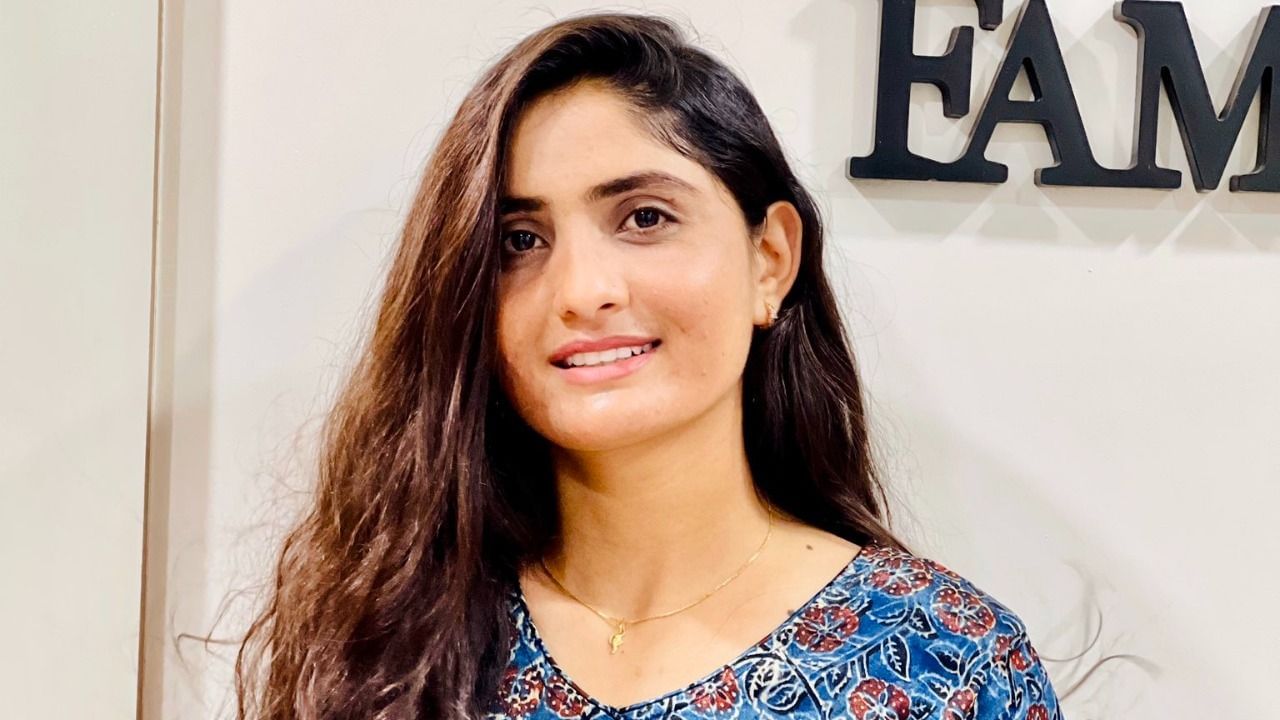 રબારી સમુદાયની કુલ વસ્તી આશરે 10-15 લાખ હોવાનો અંદાજ છે, અને તેઓ તેમના સમૃદ્ધ લોકકથાઓ, સંગીત (ભજન-કીર્તન) અને હસ્તકલા માટે પ્રખ્યાત છે. (નોધ :પબ્લિક ડોમેનમાં ઉપલબ્ધ માહિતી અનુસાર આ સ્ટોરી ફાઈલ કરવામાં આવી છે.) 