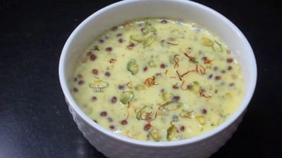 ભાદરવા મહિનામાં દૂધનું સેવન કરવું સ્વાસ્થ્ય માટે ખૂબ જ સારું માનવામાં આવે છે. તો આજે ઘરે સરળતાથી દૂધ-પાક બનાવવાની રેસિપી જણાવીશું.