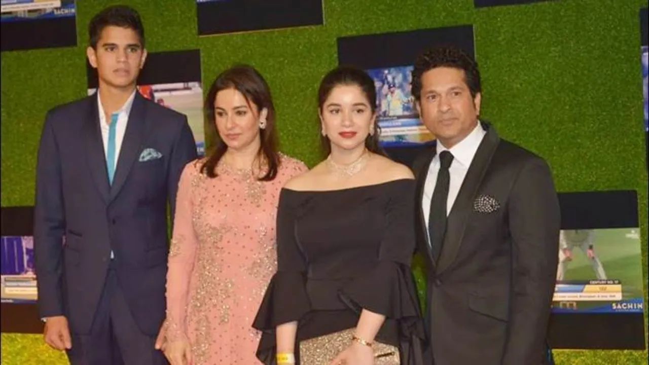 આ અટક મુખ્યત્વે મુંબઈ અને કોંકણ પ્રદેશમાં ફેલાયેલી હતી, જ્યાં સારસ્વત બ્રાહ્મણ સમુદાય શિક્ષણ, સાહિત્ય અને કલામાં સક્રિય રહ્યો. 20મી સદીમાં, તેંડુલકર પરિવારના સભ્યો સાહિત્ય (વિજય તેંડુલકર, પ્રખ્યાત નાટ્યકાર) અને ક્રિકેટ (સચિન તેંડુલકર) જેવા વિવિધ ક્ષેત્રોમાં ઉભરી આવ્યા. આ અટકની મર્યાદિત વૈશ્વિક હાજરી છે, પરંતુ ભારતમાં તે લગભગ 6,000 લોકો ધરાવે છે, જેમાંથી 80% મહારાષ્ટ્રમાં રહે છે. ગોવા (10%) અને કર્ણાટક (3%) માં પણ જોવા મળે છે.