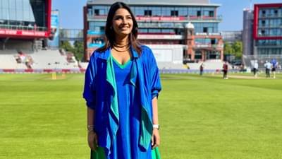 Asia Cup 2025 : જસપ્રીત બુમરાહની પત્ની સાથે જોવા મળ્યો આ પાકિસ્તાની ખેલાડી, મચી ગયો હોબાળો