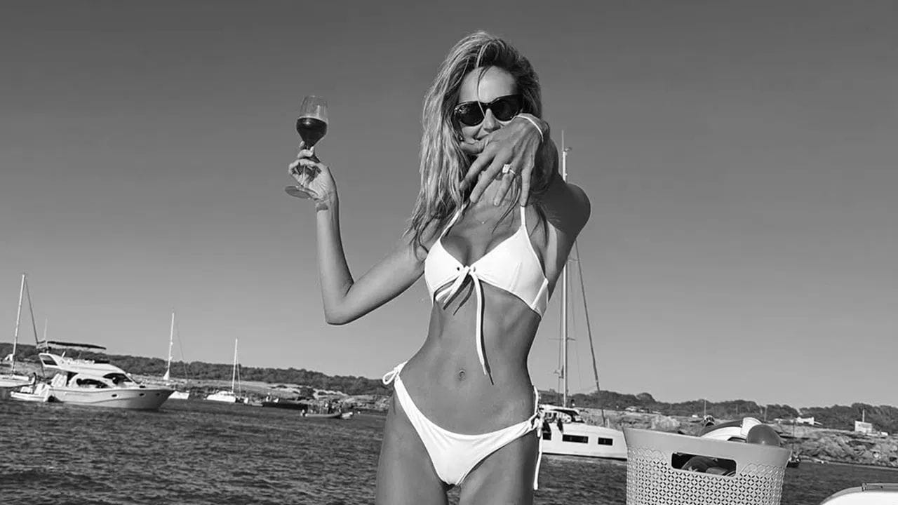 સારા ચર્નુખ પ્રોફેશનલ મોડેલ છે. તે ઓસ્ટ્રેલિયા અને અન્ય ઘણા દેશોની બ્રાન્ડ્સ માટે કામ કરે છે. આ ઉપરાંત, તે એક બિઝનેસવુમન પણ છે. તે ફેશન બિઝનેસમાં ખૂબ જ સક્રિય છે.