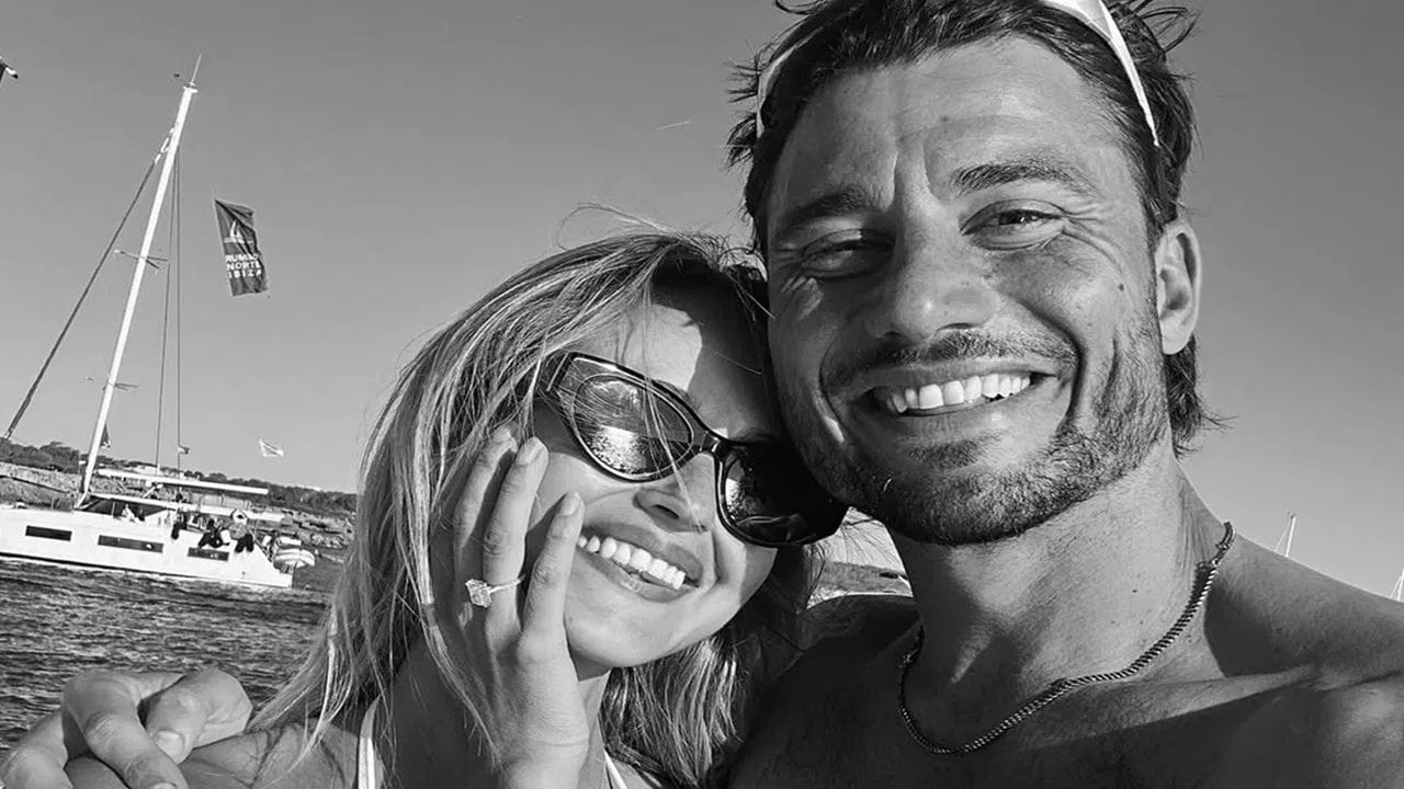 ઓસ્ટ્રેલિયન ઓલરાઉન્ડર સ્ટોઈનિસ આ વર્ષે ફેબ્રુઆરીમાં ODI ક્રિકેટમાંથી નિવૃત્તિ લઈ ચૂક્યો છે. તે હવે ફક્ત T20 ક્રિકેટ રમે છે. સ્ટોઈનિસ IPL, BBL અને અન્ય મોટી લીગમાં જોવા મળે છે.