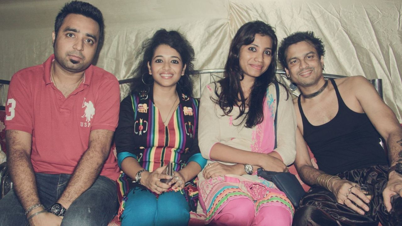 વર્ષ 2022માં ઝુબીન ગર્ગને યુનાઇટેડ સ્ટેટ્સના શિકાગોમાં ઓકબ્રુક ખાતે આસામ કન્વેન્શન દ્વારા વર્ષના મહેમાન કલાકાર તરીકે સન્માનિત કરવામાં આવ્યા હતા