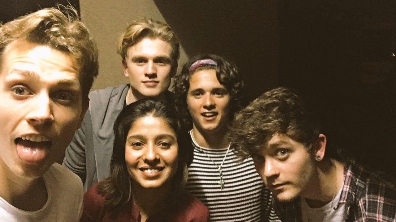 સુનિધિએ માત્ર હિન્દીમાં જ નહીં પરંતુ મલયાલમ, પંજાબી, કન્નડ, બંગાળી અને ભોજપુરી ભાષાઓમાં પણ 2000 થી વધુ ગીતો ગાયા છે.