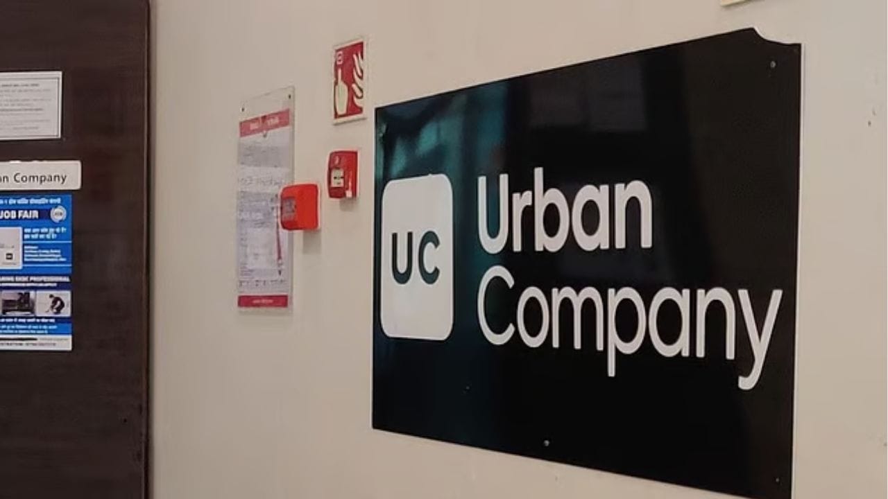 હોમ સર્વિસ પ્લેટફોર્મ અર્બન કંપનીના IPOને રોકાણકારો તરફથી જોરદાર પ્રતિસાદ મળ્યો છે. આ IPO 108.98 ગણો વધારો થયો હતો અને GMPમાં પણ મોટો ઉછાળો જોવા મળ્યો છે. QIB, NII અને રિટેલ રોકાણકારોએ જબરદસ્ત રસ દાખવ્યો છે. આ IPO 10 થી 12 સપ્ટેમ્બર સુધી ખુલ્લો રહ્યો હતો. આ દ્વારા, કંપનીએ બજારમાંથી રૂ. 1,900 કરોડ એકત્ર કર્યા છે. રિટેલ રોકાણકારોએ આ IPOમાં રોકાણ કરવા માટે ઓછામાં ઓછા રૂ. 14,935નું રોકાણ કરવું પડ્યું હતું.