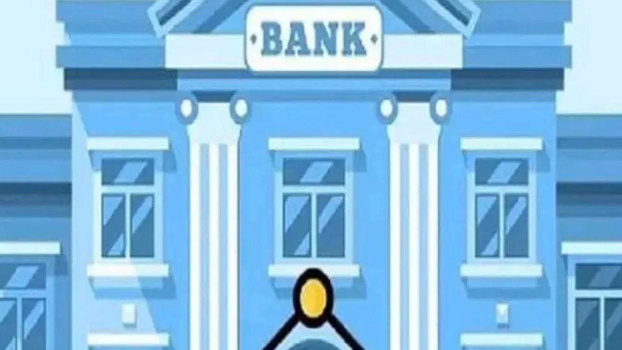 IMPS ટ્રાન્સફર ફી - જ્યારે મોટાભાગની બેંકો આજકાલ NEFT અને RTGS ટ્રાન્સફર માટે કોઈ ફી લેતી નથી, IMPS (ઇન્સ્ટન્ટ મની ટ્રાન્સફર) હજુ પણ ફી વસૂલ કરે છે. આ ફી 1 થી 25 રૂપિયા સુધીની હોઈ શકે છે, અને વારંવાર ટ્રાન્સફર ખૂબ ખર્ચાળ હોઈ શકે છે.