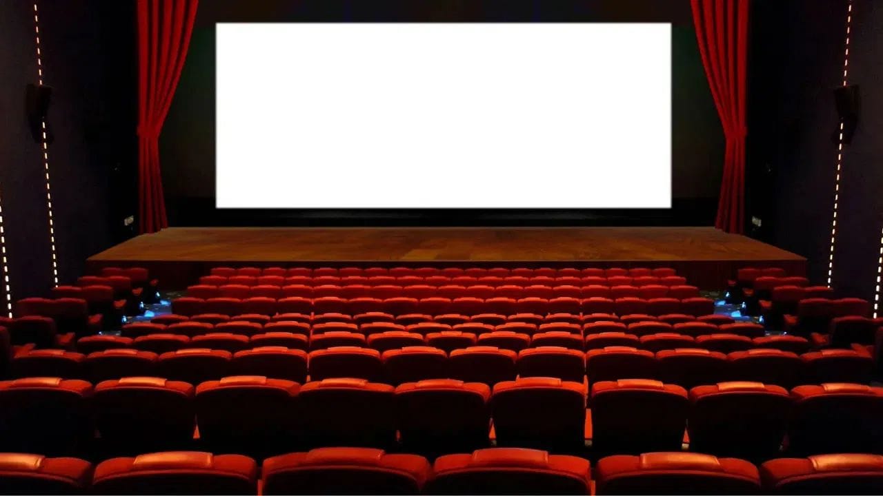 બીજીબાજુ સિનેમા લવર્સને તો ખાસ રાહત મળશે. 100 રૂપિયા સુધીની ટિકિટ પર હવે ITC સાથે માત્ર 5 ટકા ટેક્સ લાગશે, જે અગાઉ 12 ટકા હતો. આનો હેતુ સામાન્ય દર્શકો માટે ફિલ્મોની ટિકિટ વધુ સસ્તી બને તે છે, કારણ કે મોટાભાગના લોકો ઓછી કિંમતની ટિકિટ પર આધાર રાખે છે. જો કે, વધુ કિંમતની ટિકિટ પર ITC સાથે 18% GST ટેક્સ પહેલાની જેમ યથાવત રહેશે.