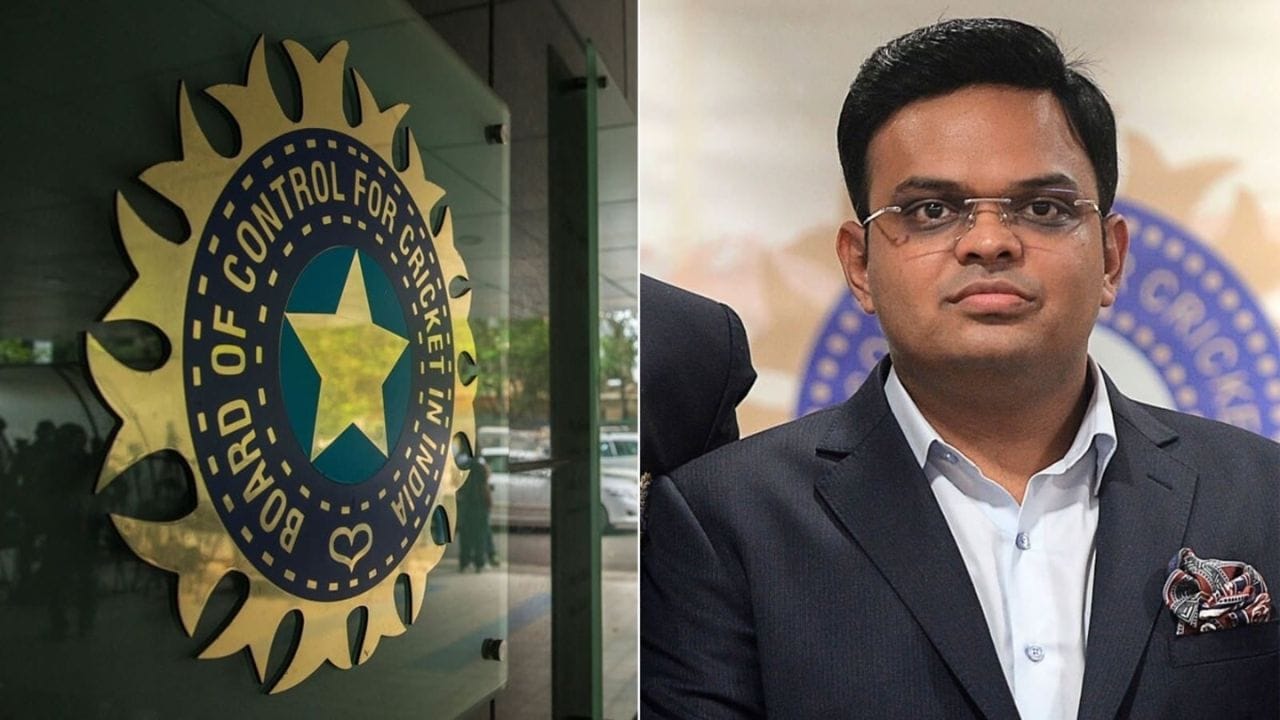 હવે, એશિયા કપ 2025 જીત્યા પછી, ભારતીય ક્રિકેટ કંટ્રોલ બોર્ડે એટલે કે BCCIએ ભારતીય ટીમ અને તેના સપોર્ટ સ્ટાફ માટે ₹21 કરોડની ઇનામી રકમની જાહેરાત કરી છે. દરેક ખેલાડીને કેટલી રકમ મળશે તે હજુ સુધી જાહેર કરવામાં આવ્યું નથી.