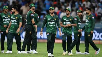 PAK vs UAE : તે રૂમમાં શું થયું ? પાકિસ્તાન અચાનક UAE સામે મેચ રમવા માટે કેમ તૈયાર થયું?