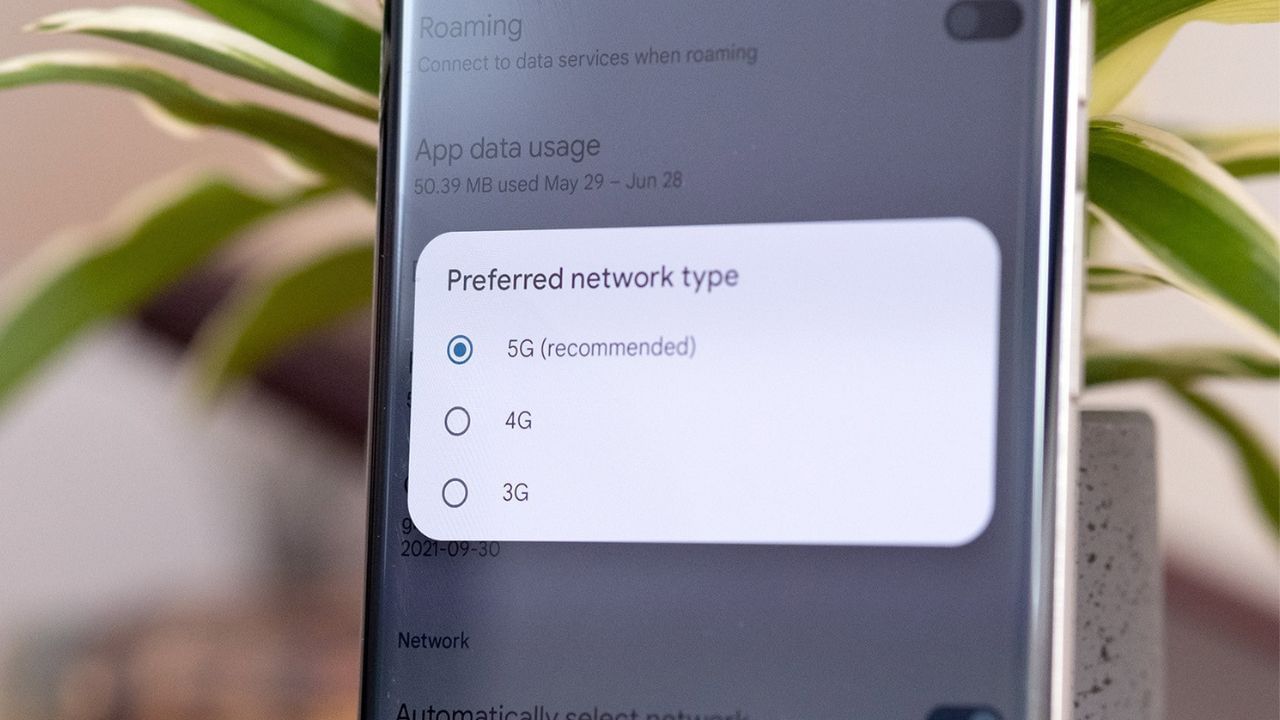 એટલું જ નહીં, 2022-2023 માં સ્માર્ટફોનમાં આવતા 5G ચિપસેટમાં ઓવરહિટીંગની સમસ્યાઓ છે, જે ઝડપથી બેટરી ડ્રેઇનનું કારણ બની શકે છે.