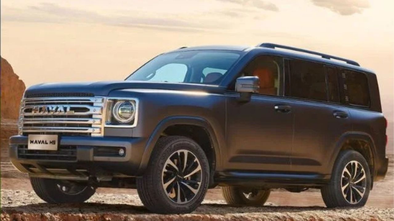 તેથી જ અભિષેક ભારતમાં આ SUV લાવી કે  ચલાવી શકશે નહી. ચાહકો પહેલા હેરાન હતા કારણ કે, તેમણે કાર કેમ છોડી પરંતુ હવે આની સ્પષ્ટતા થઈ ગઈ છે. આ કાર ભારતીય નિયમો મુજબ નથી. 